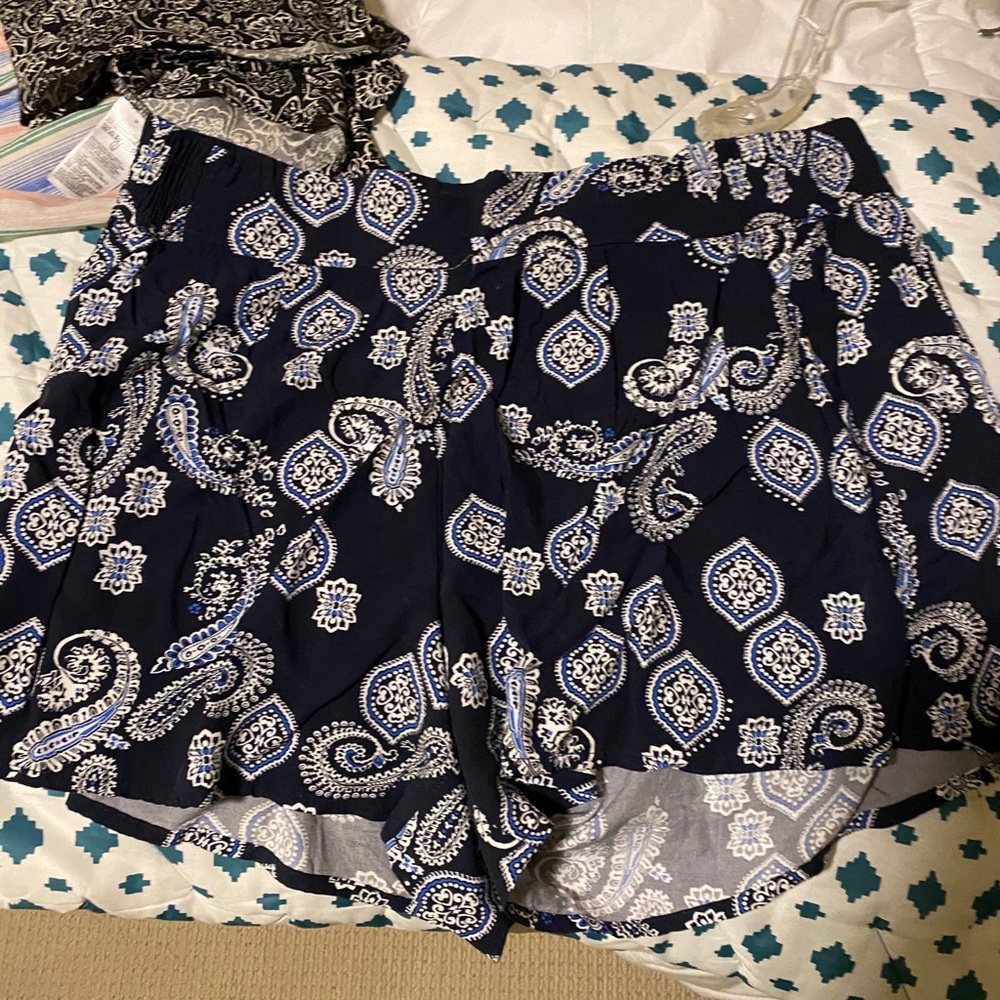 Old Navy shorts